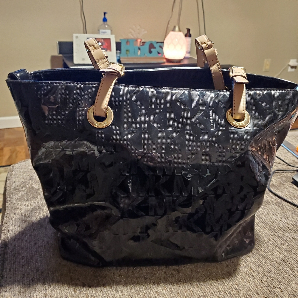 Michael Kors bag